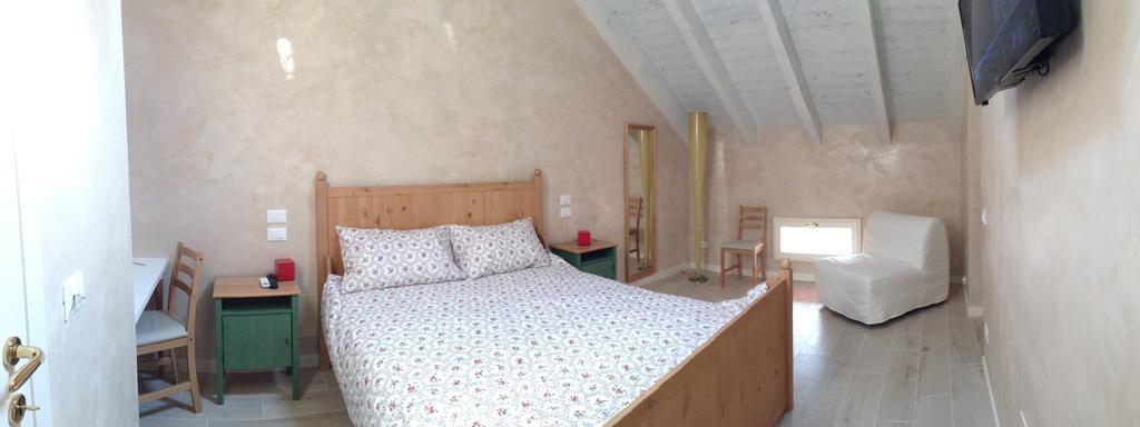 B&B La Familia Lazise Ruang foto
